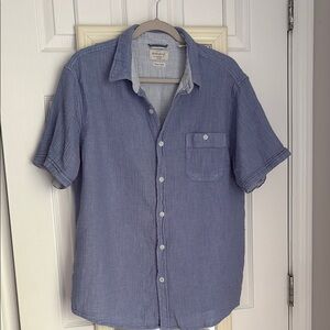 Weatherproof Men's Casual Button Down Shirt in Light Blue